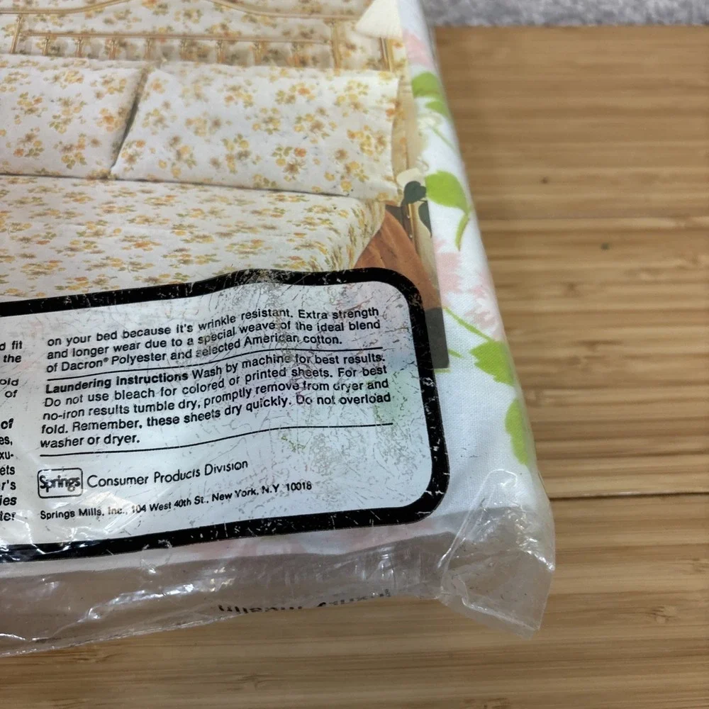 Vtg Pequot No Iron Double Fitted Bed Sheet Pink Yellow Floral 54X76 Mattress NEW